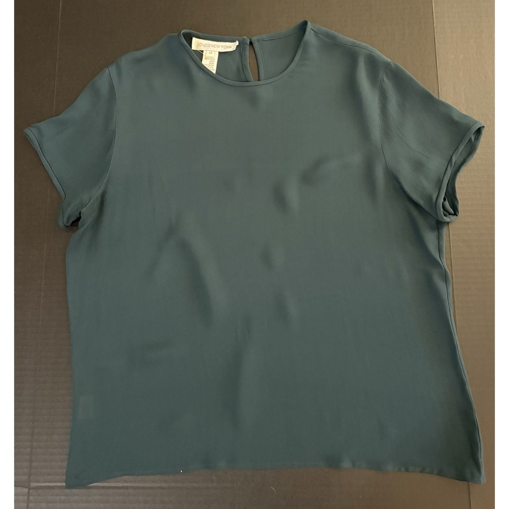 Jones New York Women's Green 100% Silk Keyhole Button Short Sleeve Blouse Sz 14
